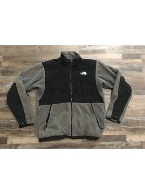 The North Face Mens Medium Gray & Black Polartec Denali Full Zip Jacket